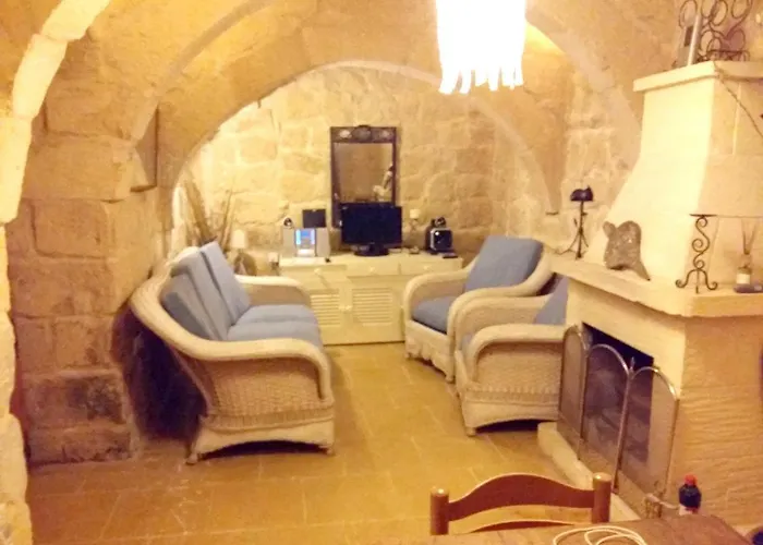 Tatil Evi Charming House In Ix - With Terrace And Barbecue