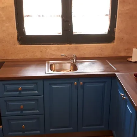 Charming House In Ix - With Terrace And Barbecue בית נופש *