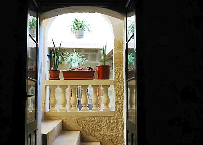 Charming House In Ix - With Terrace And Barbecue Ferienhaus *