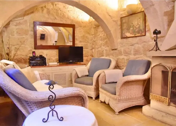 Charming House In Ix - With Terrace And Barbecue *